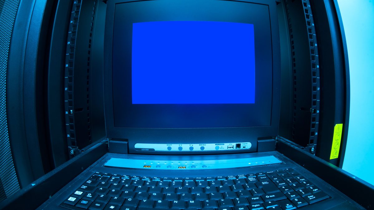 Laptop képernyőjén rendszerhiba üzenet